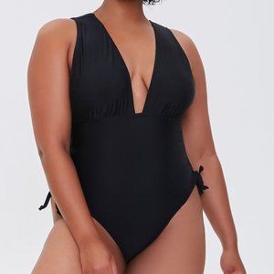 Black One-Piece Lace-Up Swimsuit 2X NWT